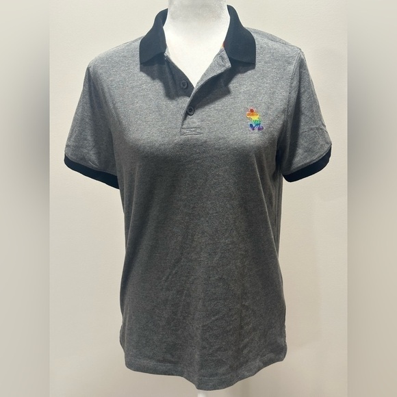 Walt Disney Women’s Polo Rainbow Mickey Patch size Small - Picture 1 of 7